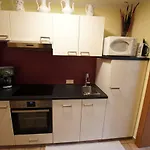Haus Guem Apartman *